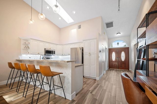 5 of 26 - 5591 Sw 99th Avenue, Cooper City, FL