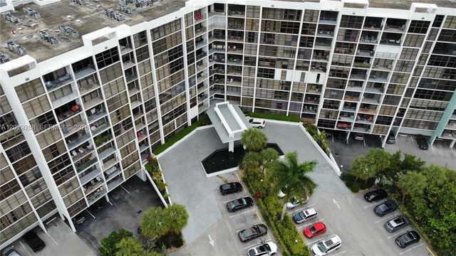 5 of 20 - 400 Leslie Drive #416, Hallandale Beach, FL