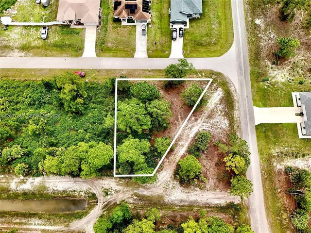 721 Pinecastle Drive, Lehigh Acres