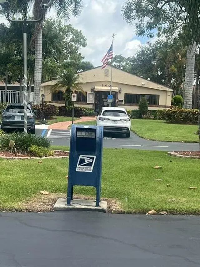 2 of 6 - 628 Sea Pine Way #h1, Greenacres, FL
