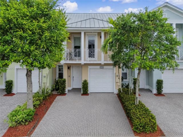 10718 Nw 76th Lane, Doral