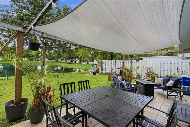 5 of 44 - 970 Sw 111th Way, Davie, FL
