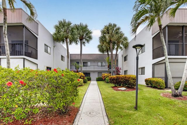 2 of 60 - 15054 Ashland Way #82, Delray Beach, FL