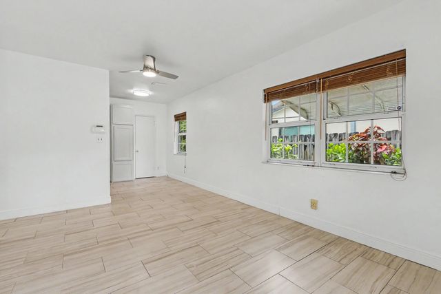 4 of 48 - 604 Ne 14th Place, Fort Lauderdale, FL