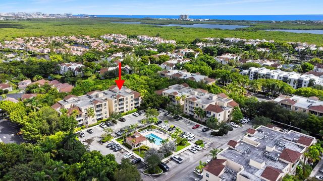 4 of 18 - 529 E Sheridan Street #1081, Dania Beach, FL