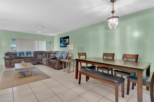 2 of 20 - 1200 Tallwood Avenue #202, Hollywood, FL