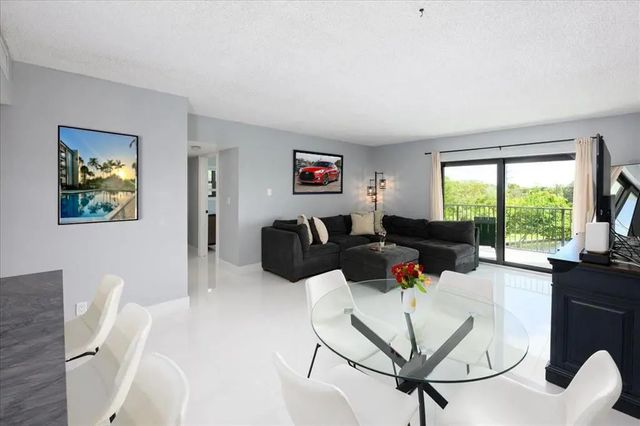 4 of 33 - 900 River Reach Drive #425, Fort Lauderdale, FL