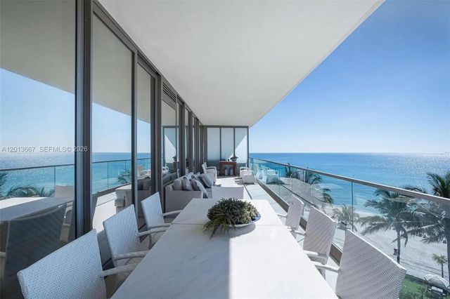 4 of 13 - 18975 Collins Avenue #501, Sunny Isles Beach, FL