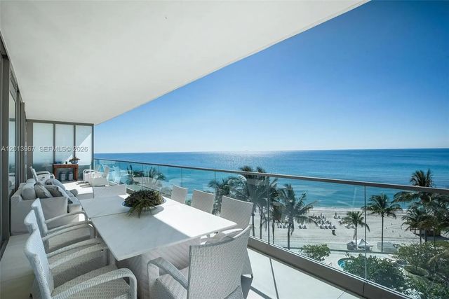 5 of 13 - 18975 Collins Avenue #501, Sunny Isles Beach, FL