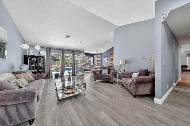 5 of 35 - 3730 Sw Woodbriar Lane, Palm City, FL