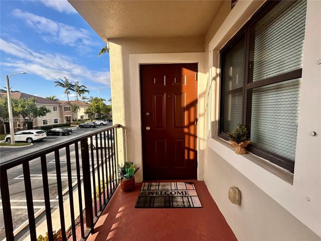 22801 Sw 88th Place #202, Cutler Bay