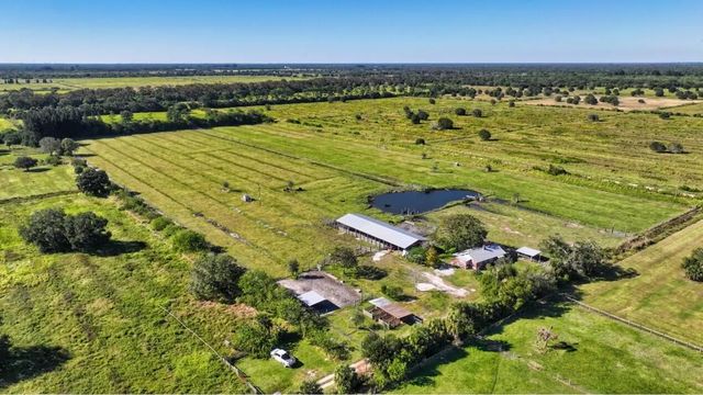 2 of 19 - 7230 77th Street, Vero Beach, FL