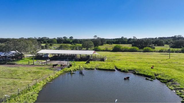 4 of 19 - 7230 77th Street, Vero Beach, FL