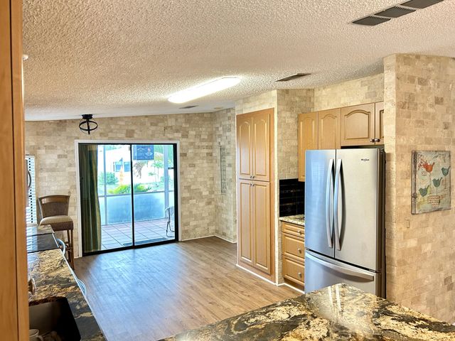 5 of 48 - 3409 Lake Overlook Place, Lake Worth, FL