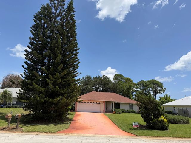 4 of 36 - 1036 18th Street Sw, Vero Beach, FL