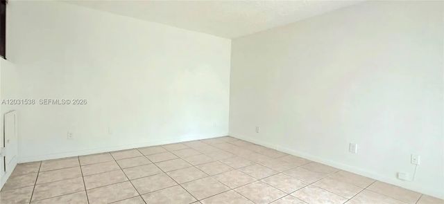 3 of 27 - 608 Commodore Drive, Plantation, FL
