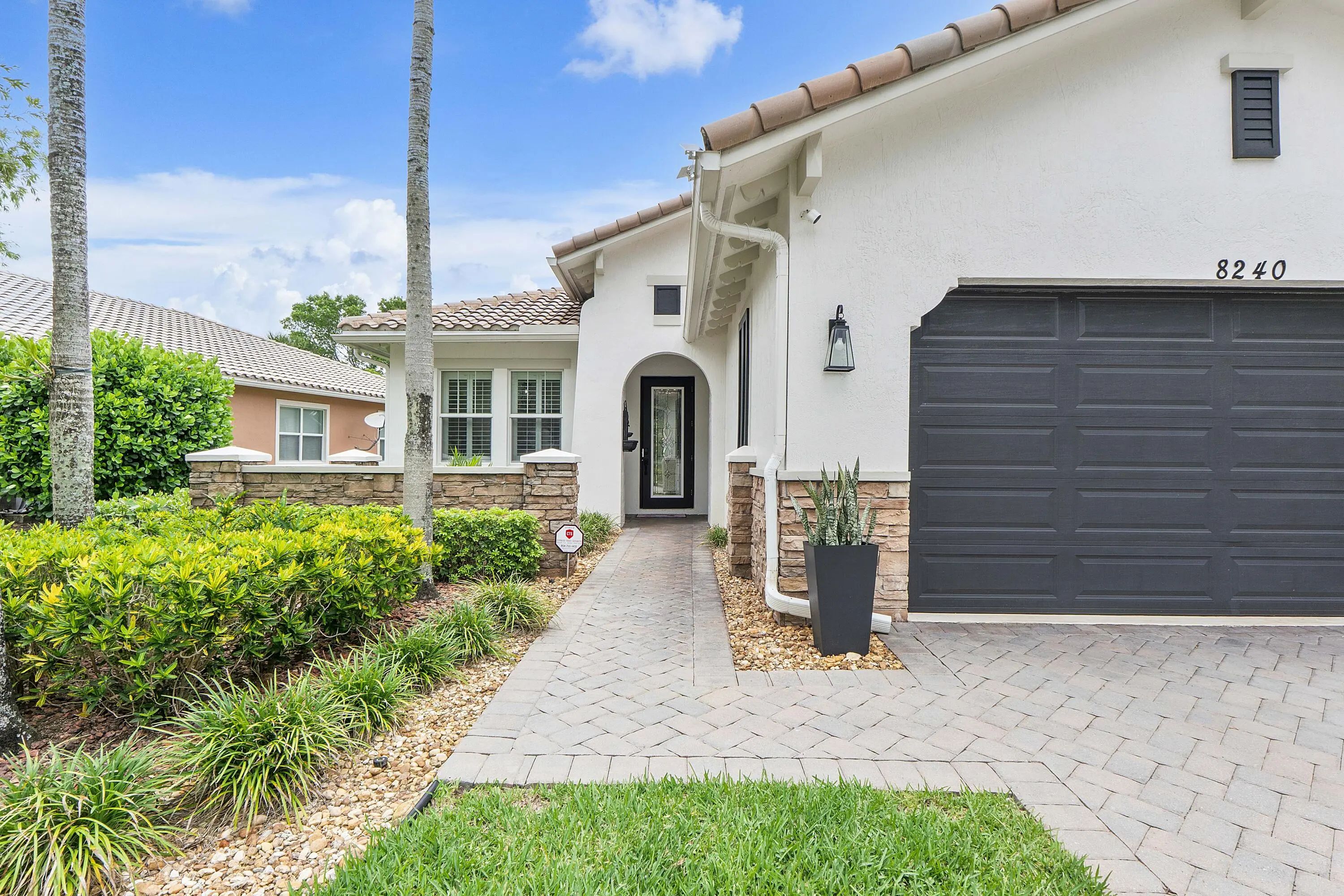 8240 Nw 120th Way, Parkland