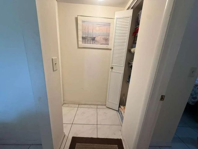 3 of 32 - 213 Pine Hov Circle #d2, Greenacres, FL