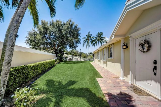 3 of 43 - 8178 Montserrat Place, Wellington, FL