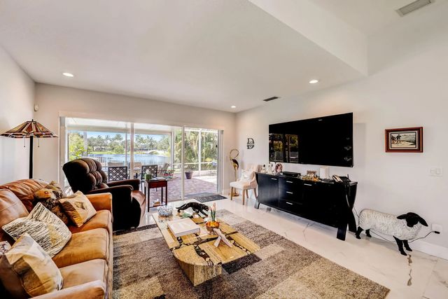 4 of 43 - 8178 Montserrat Place, Wellington, FL