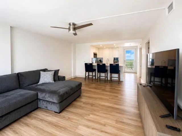 3 of 33 - 2200 Ne 33rd Avenue #11g, Fort Lauderdale, FL