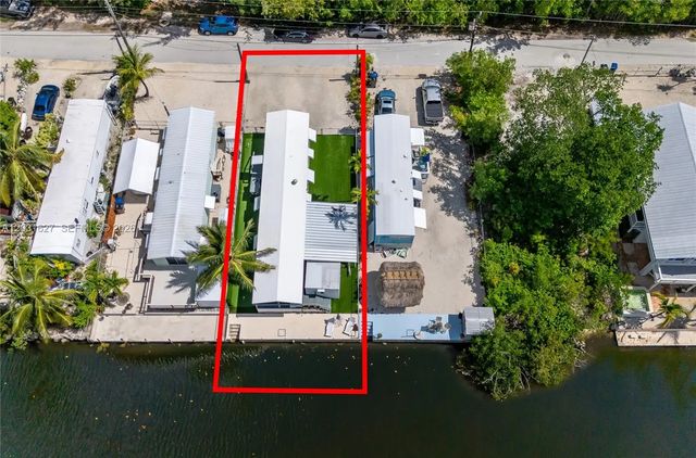 4 of 29 - 456 Bowie Lane, Key Largo, FL