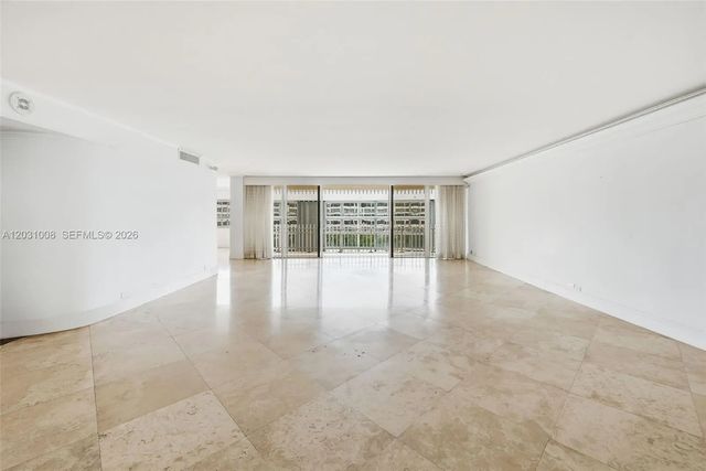4 of 39 - 3 Grove Isle Drive #c605, Miami, FL