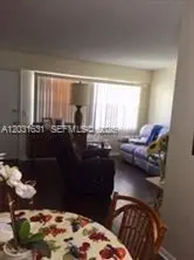 100 Sw 132nd Way #307k, Pembroke Pines