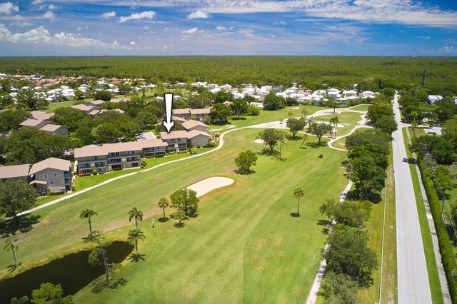 2 of 37 - 18439 Se Wood Haven Lane #m, Jupiter, FL