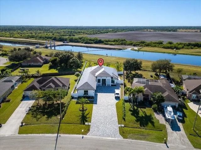 5 of 65 - 337 Sw Kestor Drive, Port St. Lucie, FL