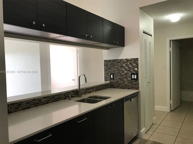 3 of 21 - 15780 Sw 106th Terrace #306, Miami, FL