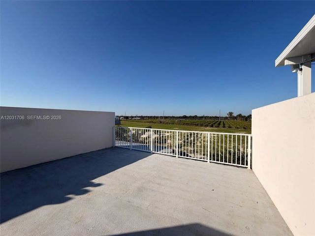 3 of 33 - 25823 Sw 145th Avenue #25823, Homestead, FL