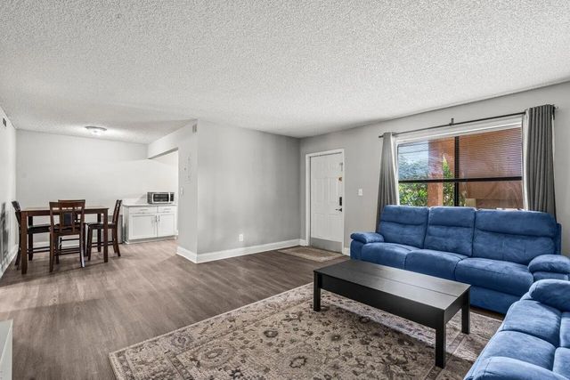 4 of 29 - 6900 Sw 39th Street #101j, Davie, FL