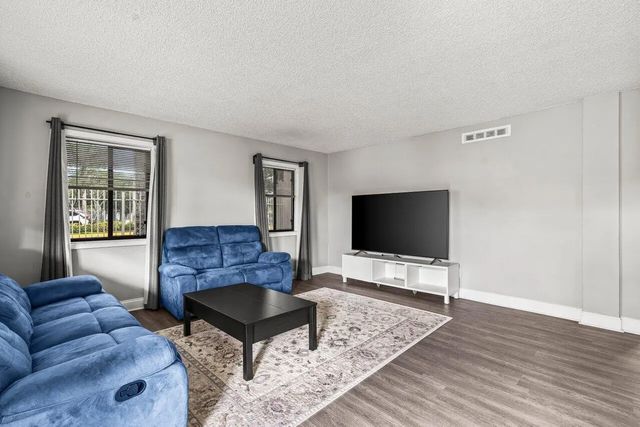 5 of 29 - 6900 Sw 39th Street #101j, Davie, FL