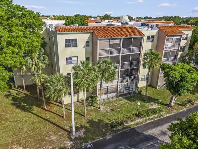 3 of 34 - 1800 Sw 81st Avenue #1308, North Lauderdale, FL
