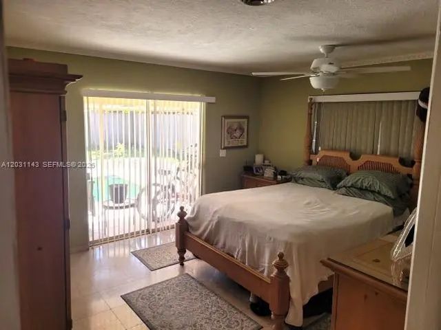2 of 3 - 270 Se 1st Terrace, Pompano Beach, FL