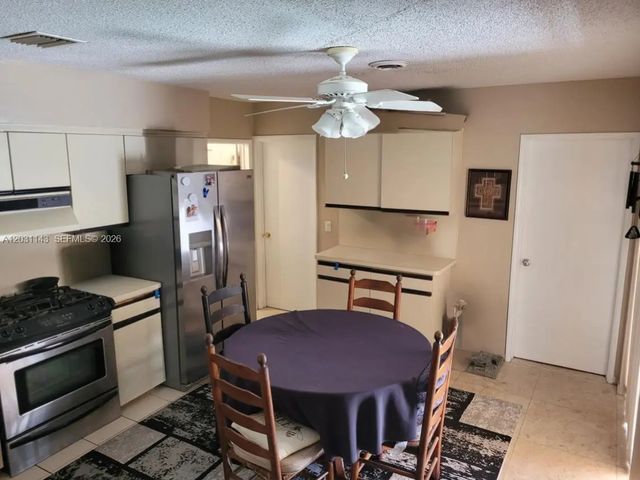3 of 3 - 270 Se 1st Terrace, Pompano Beach, FL