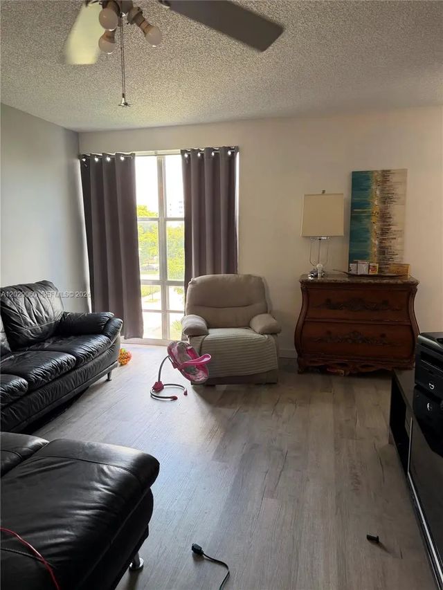 2 of 10 - 200 177th Drive #419, Sunny Isles Beach, FL