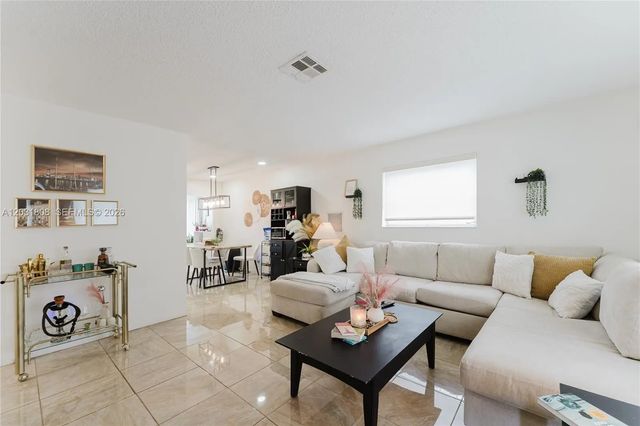 2604 Nw 48th Street, Tamarac