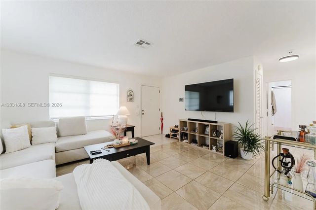 2 of 33 - 2604 Nw 48th Street, Tamarac, FL