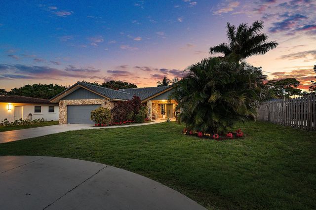 4 of 44 - 1006 Se 6th Street, Deerfield Beach, FL
