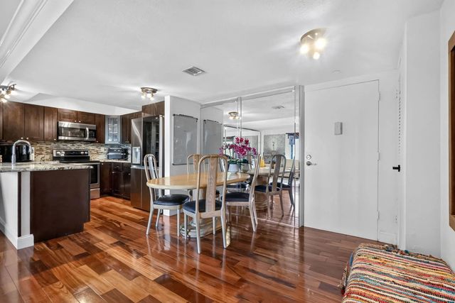 3 of 36 - 1501 S Flagler Drive #4b, West Palm Beach, FL