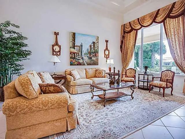 2 of 13 - 114 Tranquilla Drive, Palm Beach Gardens, FL