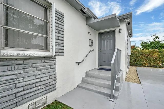 4 of 41 - 600 Nw 34th Avenue, Miami, FL