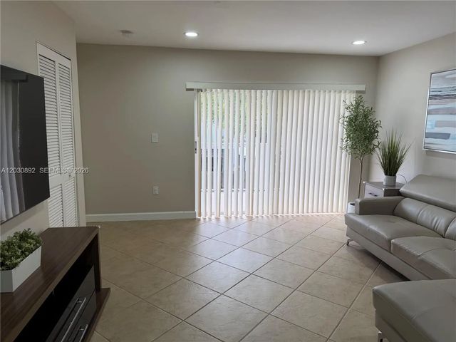 5 of 54 - 4712 Nw 114th Avenue #202, Doral, FL