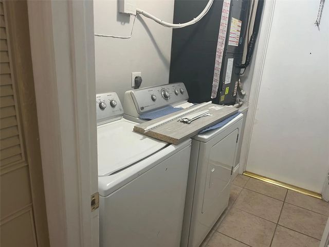 5 of 9 - 10734 Nw 17th Manor, Coral Springs, FL