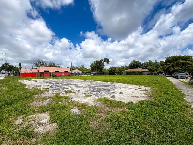 5 of 8 - 7920 Nw 11th Avenue, Miami, FL