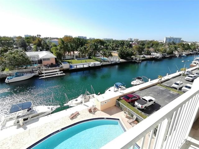 2020 Ne 135th Street #506, North Miami