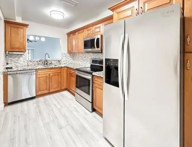 2 of 6 - 4182 S Pine Island Road, Davie, FL