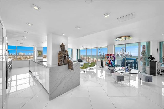 4 of 40 - 400 S Pointe Drive #2310, Miami Beach, FL